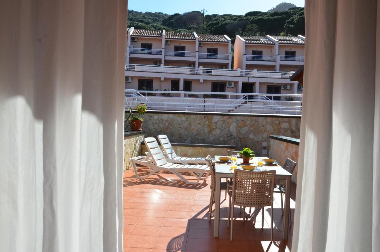 La Dimora Delle Begonie Apartment Cefalu Exterior photo